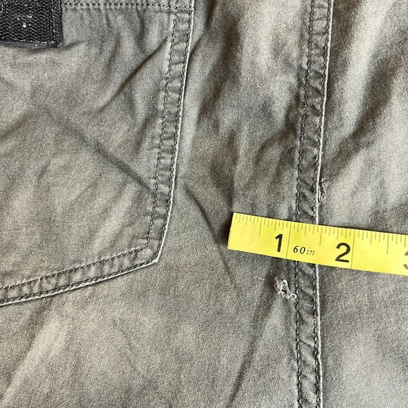 BurnSide Plaid Aknowledge Drawstring Bottom Vintage Shorts - Picture 7 of 14